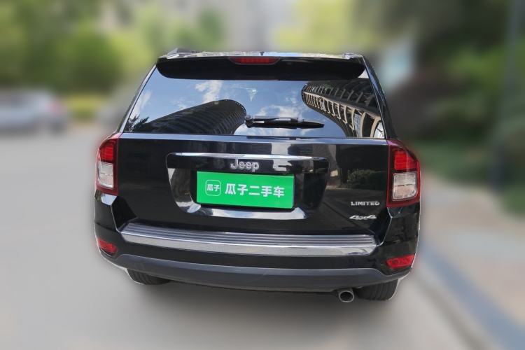 Used Jeep Compass 2014 Revised Version 2.4L Four-Wheel Drive Luxury Edition Rear