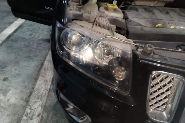 Used Jeep Compass 2014 Revised Version 2.0L Two-Wheel Drive Elite Edition Right Front Headlight