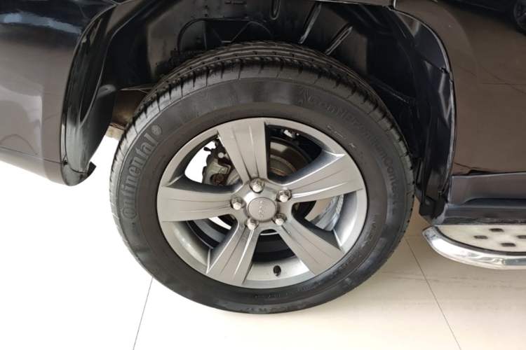 Used Jeep Compass 2014 Revised Version 2.4L Four-Wheel Drive Comfort Edition Right Rear Wheel Hub