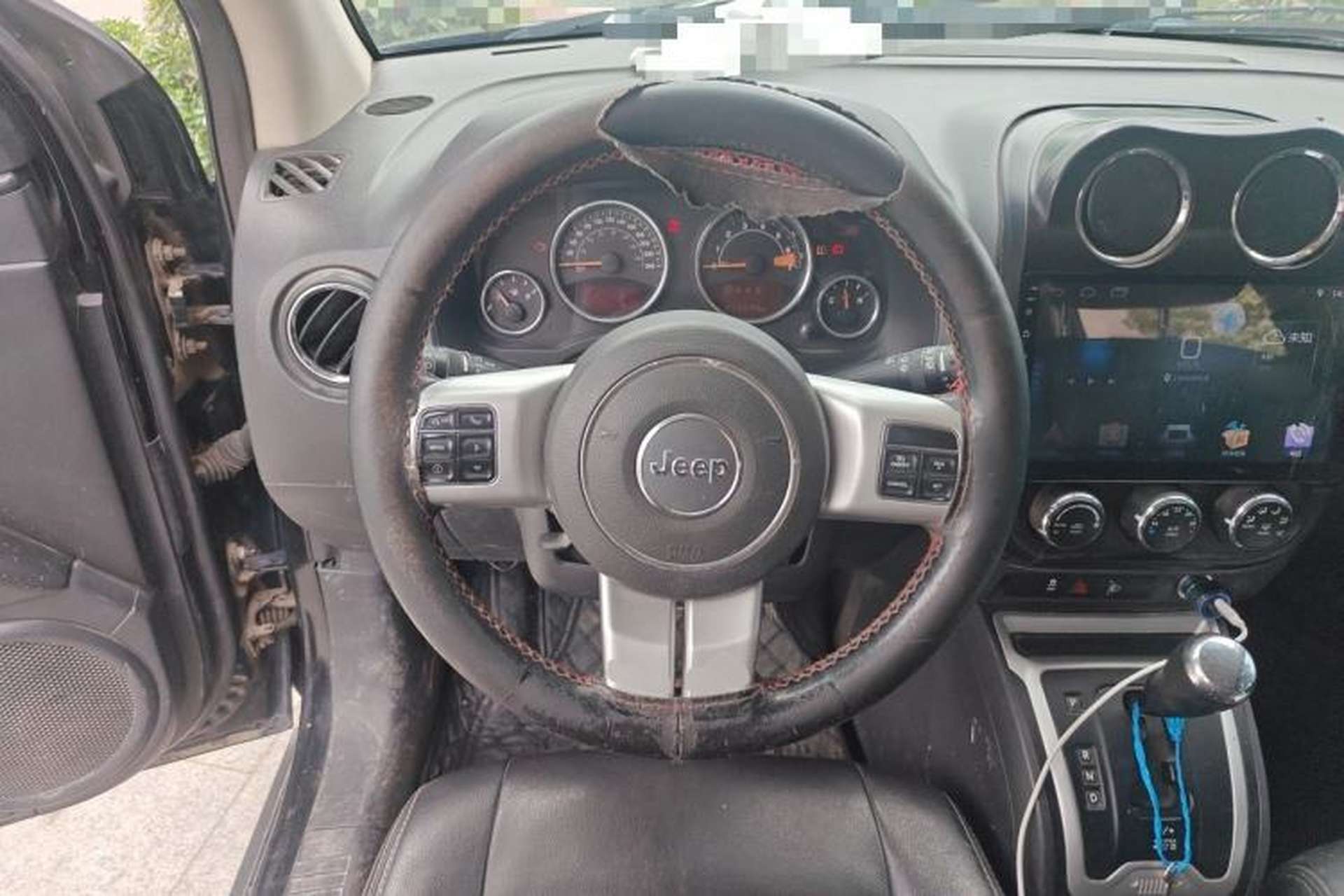 Used Jeep Compass 2014 Revised Version 2.4L Four-Wheel Drive Comfort Edition Steering Wheel