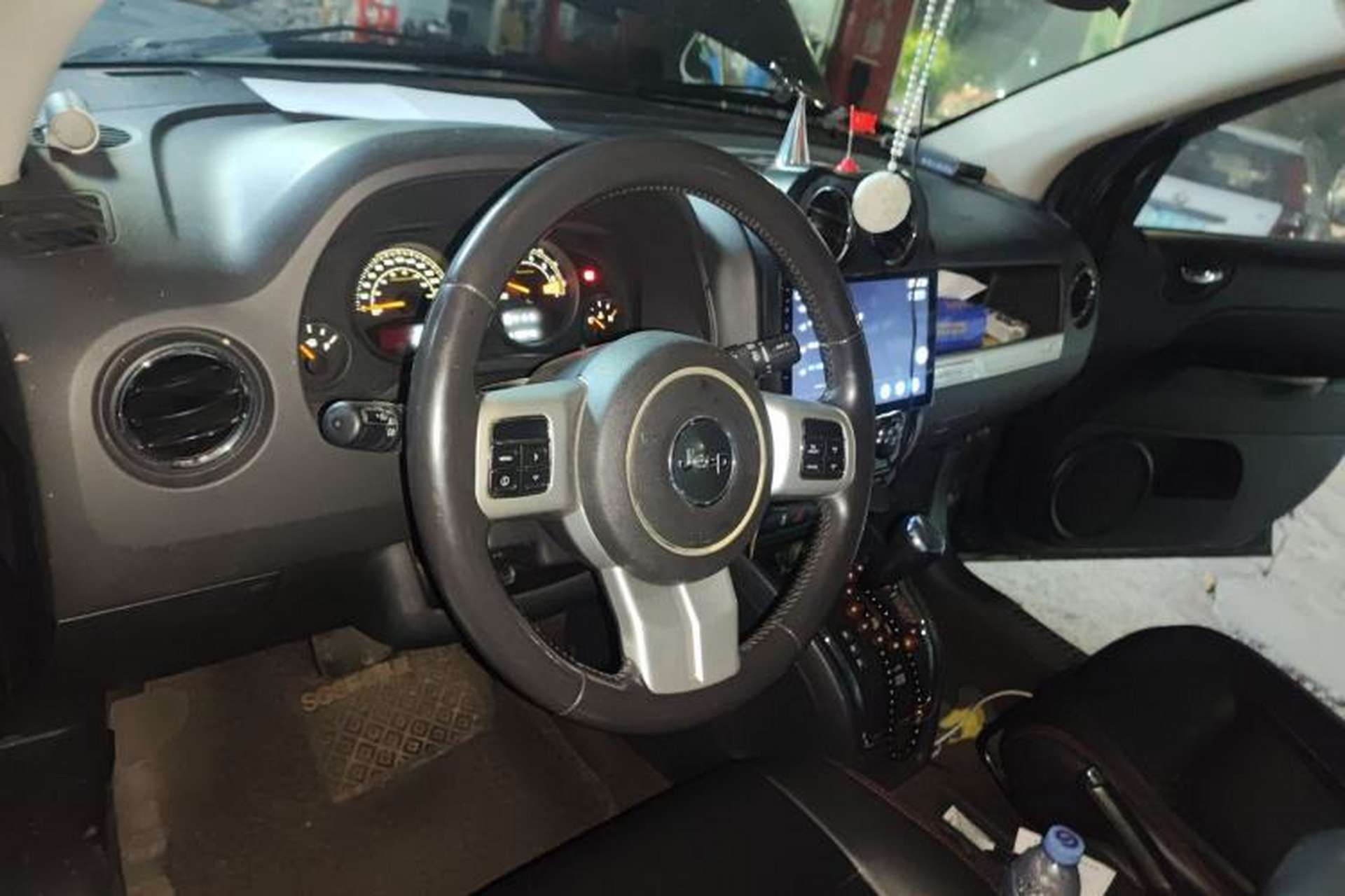 Used Jeep Compass 2014 Revised Version 2.0L Two-Wheel Drive Entry-Level Edition Steering Wheel