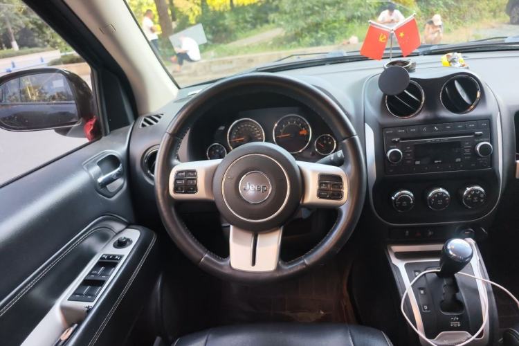 Used Jeep Compass 2014 2.4L Four-Wheel Drive Serpentine Collection Edition Steering Wheel