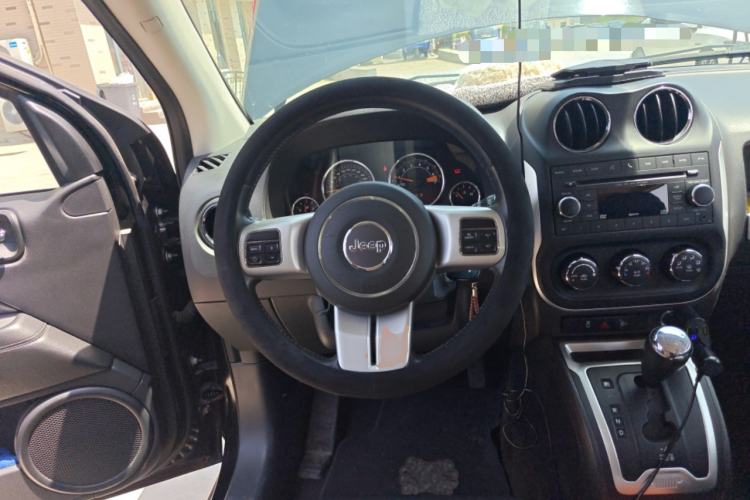 Used Jeep Compass 2014 2.4L Four-Wheel Drive Serpentine Collection Edition Steering Wheel