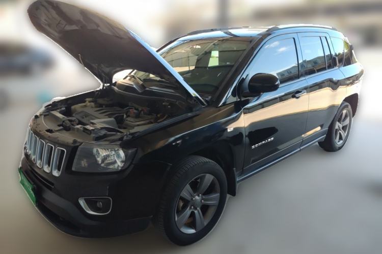 Used Jeep Compass 2014 Revised Version 2.4L Four-Wheel Drive Comfort Edition Guazi used car, China used car export, Used car for sale, Used  cars, Cheapest cars for sale