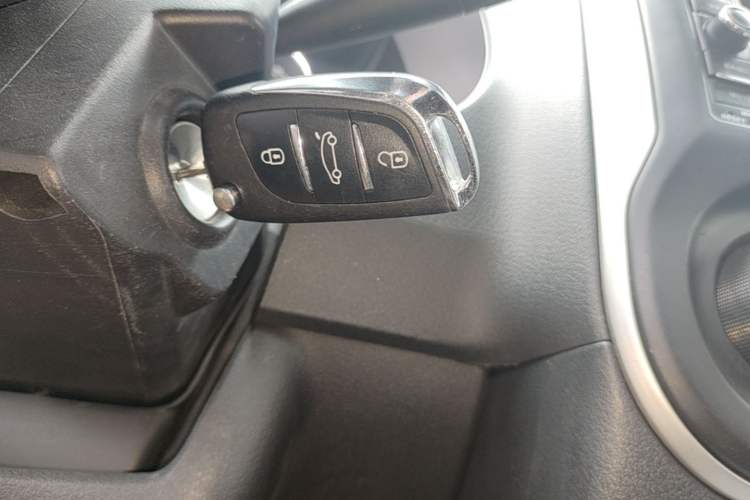 Used Jeep Compass 2014 Revised Version 2.0L Two-Wheel Drive Elite Edition Vehicle Key