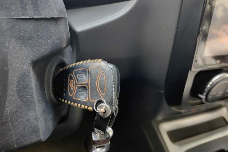 Used Jeep Compass 2014 Revised Version 2.4L Four-Wheel Drive Comfort Edition Vehicle Key