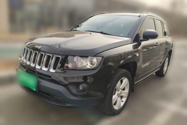 Used Jeep Compass 2014 2.0L two-wheel drive sport version