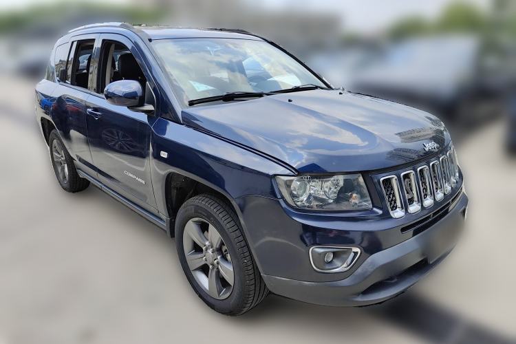 Used Jeep Compass 2014 Revised Version 2.4L Four-Wheel Drive Comfort Edition Exterior 2