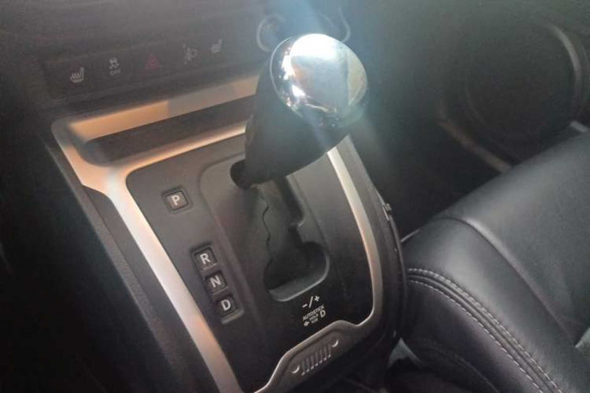 Used Jeep Compass 2014 Revised Version 2.0L Two-Wheel Drive Elite Edition Gear Lever