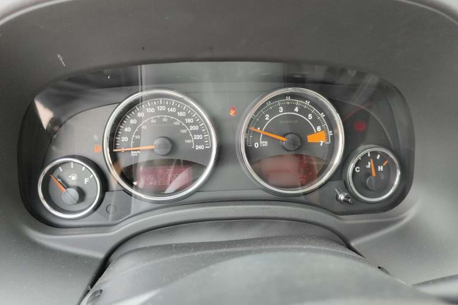 Used Jeep Compass 2014 Revised Version 2.4L Four-Wheel Drive Comfort Edition Instrument Cluster