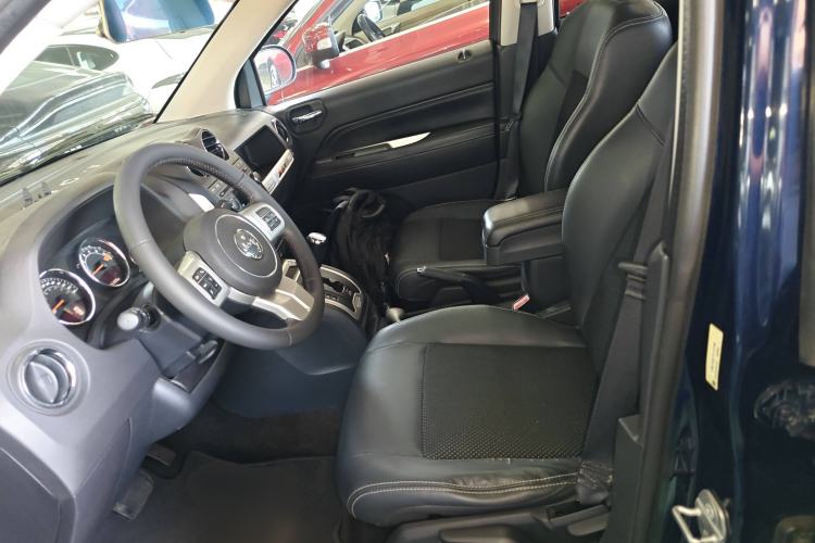 Used Jeep Compass 2014 Revised Version 2.4L Four-Wheel Drive Comfort Edition Left Front Seat