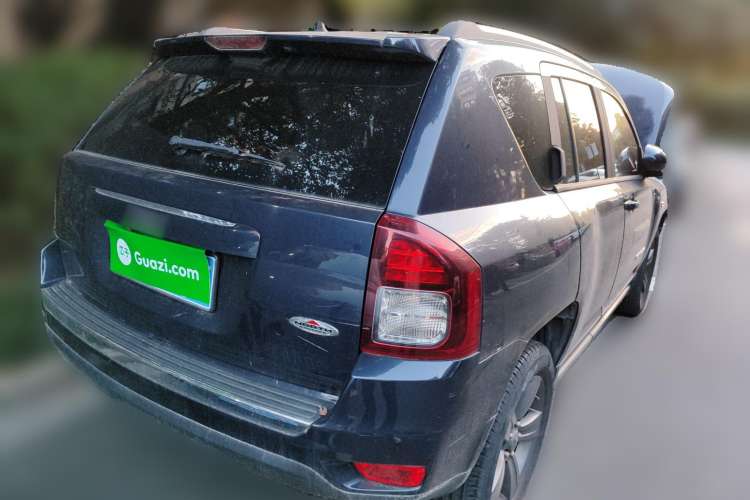 Used Jeep Compass 2014 Revised Version 2.4L Four-Wheel Drive Comfort Edition Rear Right 45 Deg