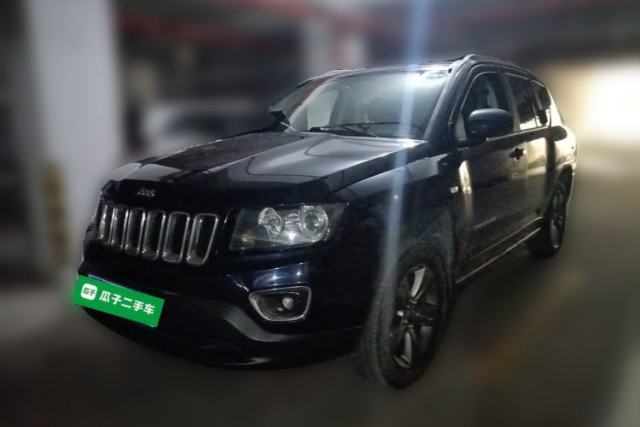 Ojetý Jeep Compass 2014 Revised Version 2.4L Four-Wheel Drive Comfort Edition