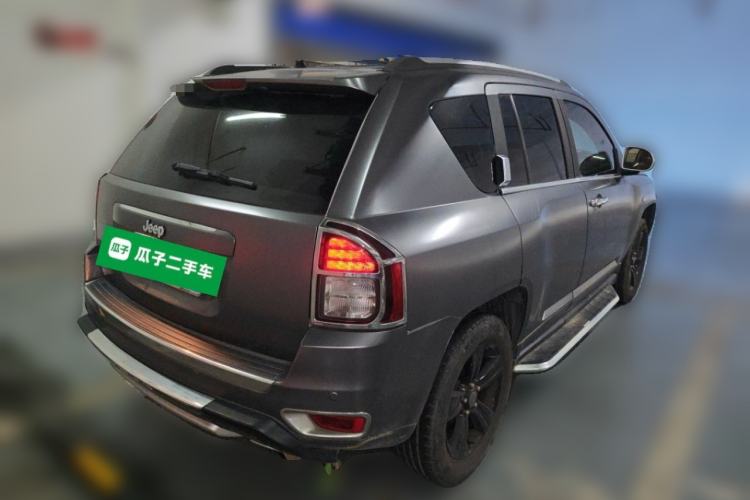 Used Jeep Compass 2014 Revised Version 2.4L Four-Wheel Drive Comfort Edition Rear Right 45 Deg