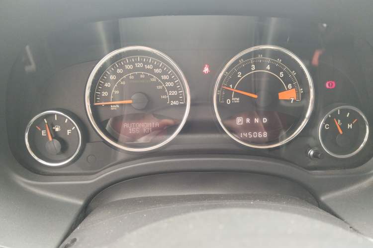 Used Jeep Compass 2014 Revised Version 2.4L Four-Wheel Drive Comfort Edition Instrument Cluster