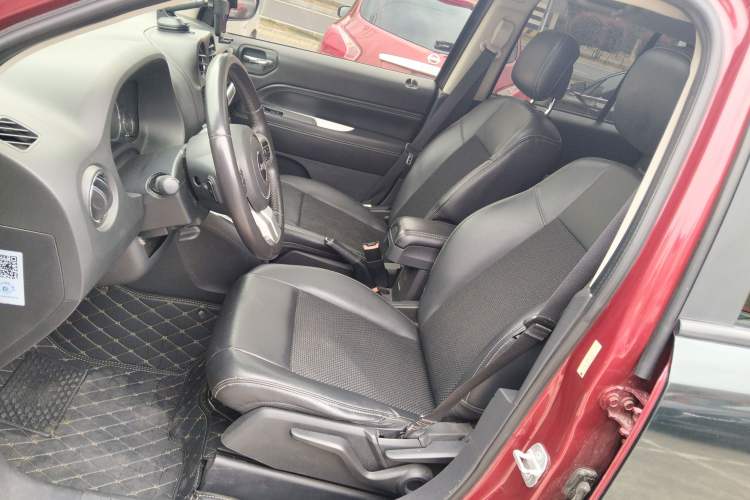 Used Jeep Compass 2014 Revised Version 2.4L Four-Wheel Drive Comfort Edition Left Front Seat