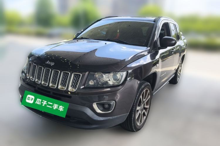 Used Jeep Compass 2014 2.0L two-wheel drive luxury version Guazi used car, China used car export, Used car for sale, Used  cars, Cheapest cars for sale