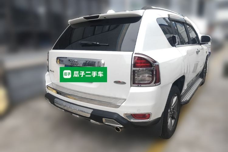 Used Jeep Compass 2014 Revised Version 2.4L Four-Wheel Drive Comfort Edition Rear Right 45 Deg