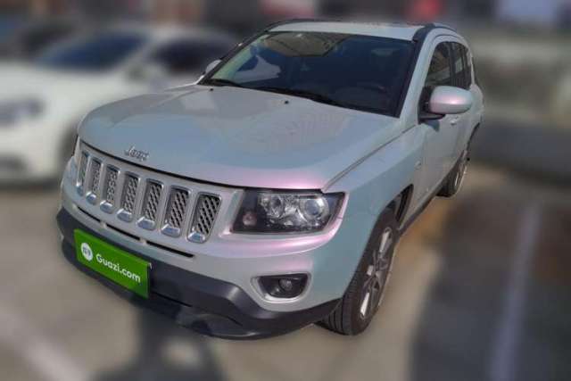 Used Jeep Compass 2014 2.4L four-wheel drive luxury version