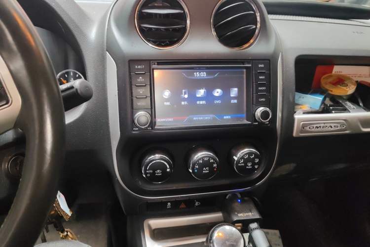 Used Jeep Compass 2014 2.4L Four-Wheel Drive Serpentine Collection Edition Audio And AC Panel