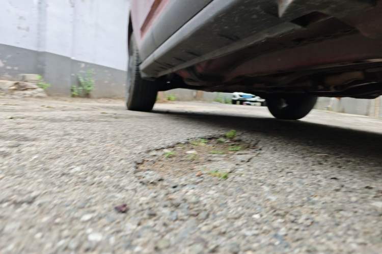 Used Jeep Compass 2014 2.4L Four-Wheel Drive Serpentine Collection Edition Chassis Front Right