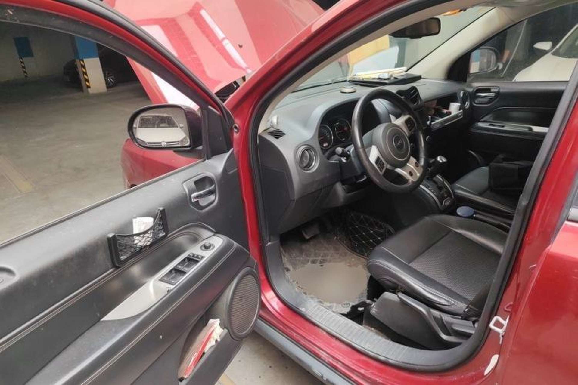 Used Jeep Compass 2014 2.4L Four-Wheel Drive Serpentine Collection Edition Driver Seat