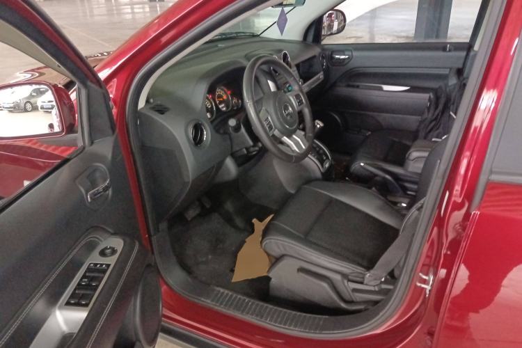 Used Jeep Compass 2014 Revised Version 2.4L Four-Wheel Drive Comfort Edition Driver Seat