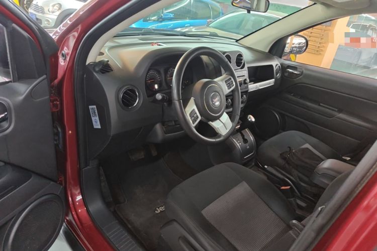 Used Jeep Compass 2014 Revised Version 2.0L Two-Wheel Drive Entry-Level Edition Driver Seat