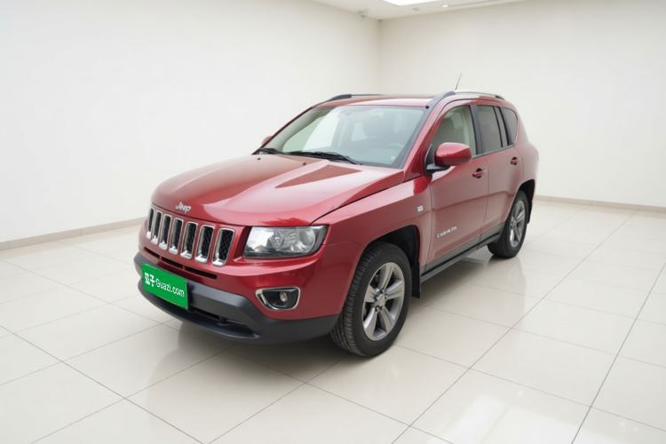 Used Jeep Compass 2014 Revised Version 2.4L Four-Wheel Drive Comfort Edition Guazi used car, China used car export, Used car for sale, Used  cars, Cheapest cars for sale