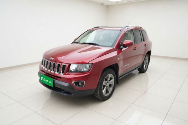 Jeep Compass 2014 Revised Version 2.4L Four-Wheel Drive Comfort Edition d’occasion