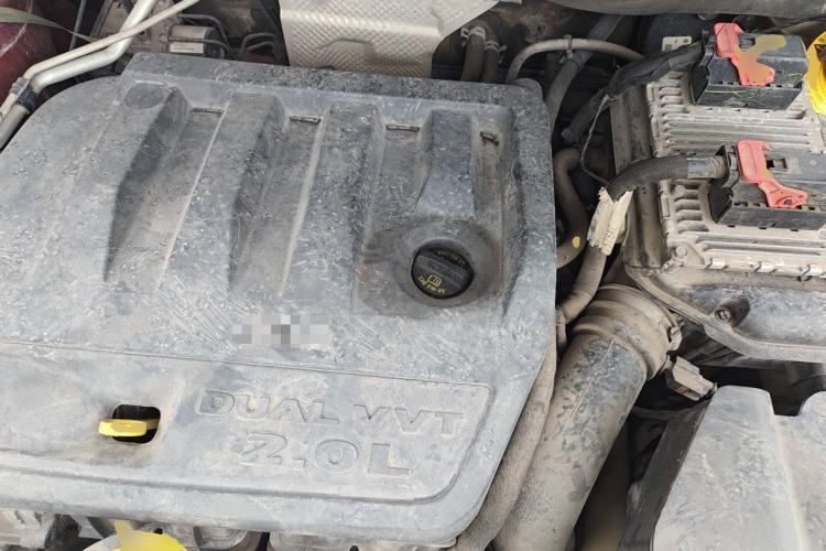 Used Jeep Compass 2014 Revised Version 2.0L Two-Wheel Drive Elite Edition Engine Bay