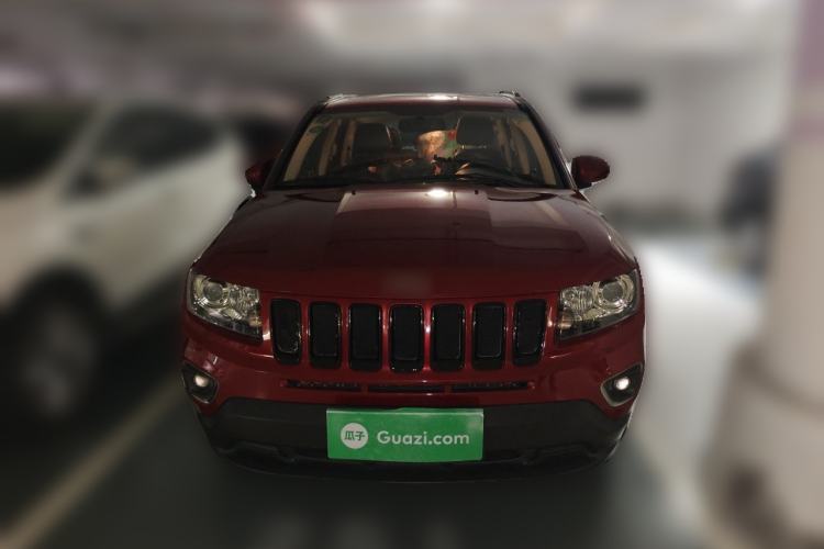 Used Jeep Compass 2014 2.4L four-wheel drive luxury version Front