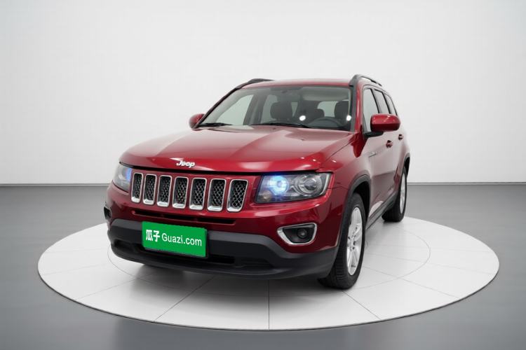 Used Jeep Compass 2014 2.4L four-wheel drive luxury version Front