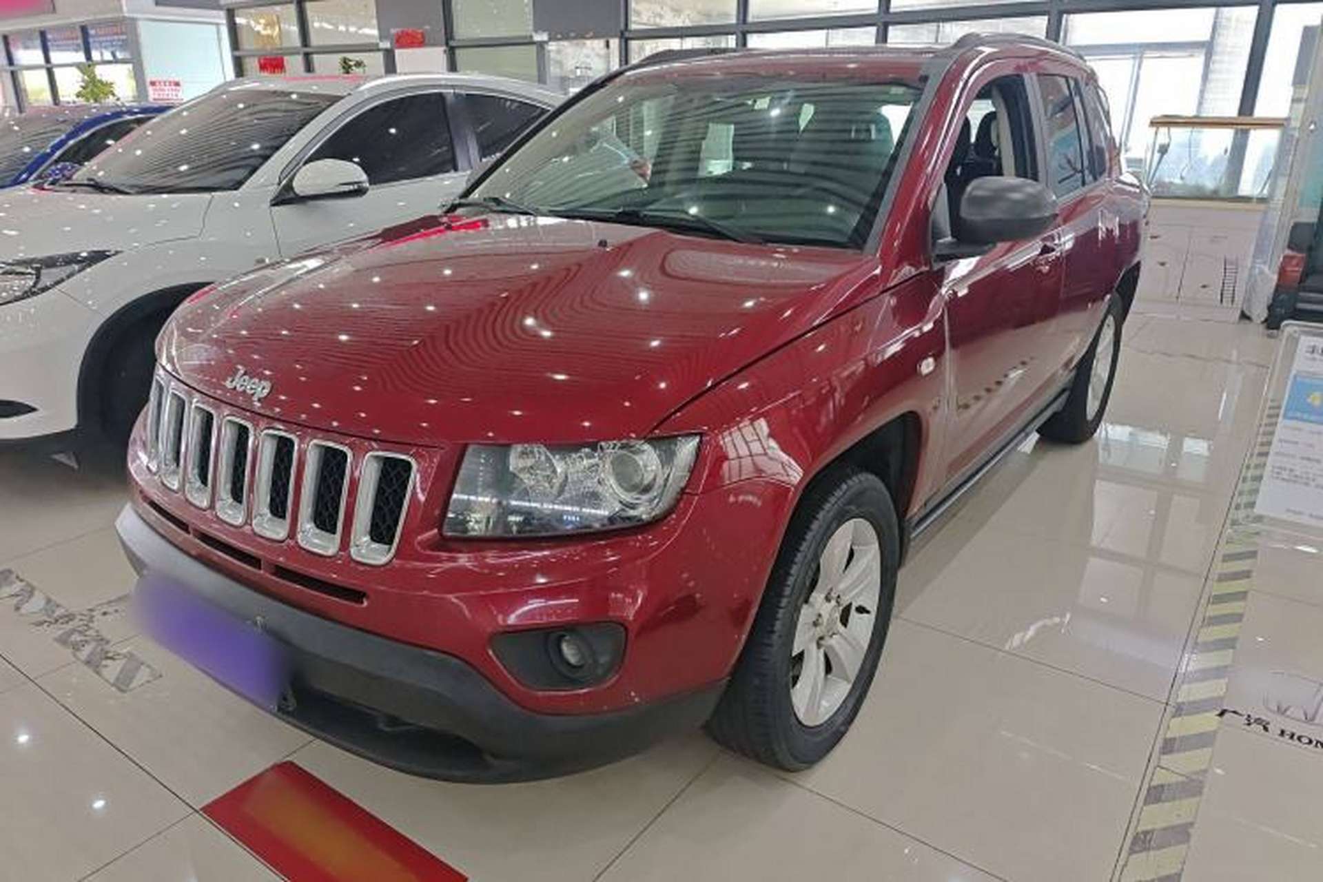 Used Jeep Compass 2014 Revised Version 2.0L Two-Wheel Drive Entry-Level Edition Front Left 45 Deg