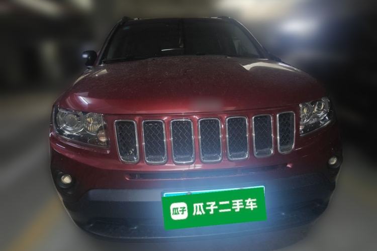 Used Jeep Compass 2014 2.0L two-wheel drive sport version Front
