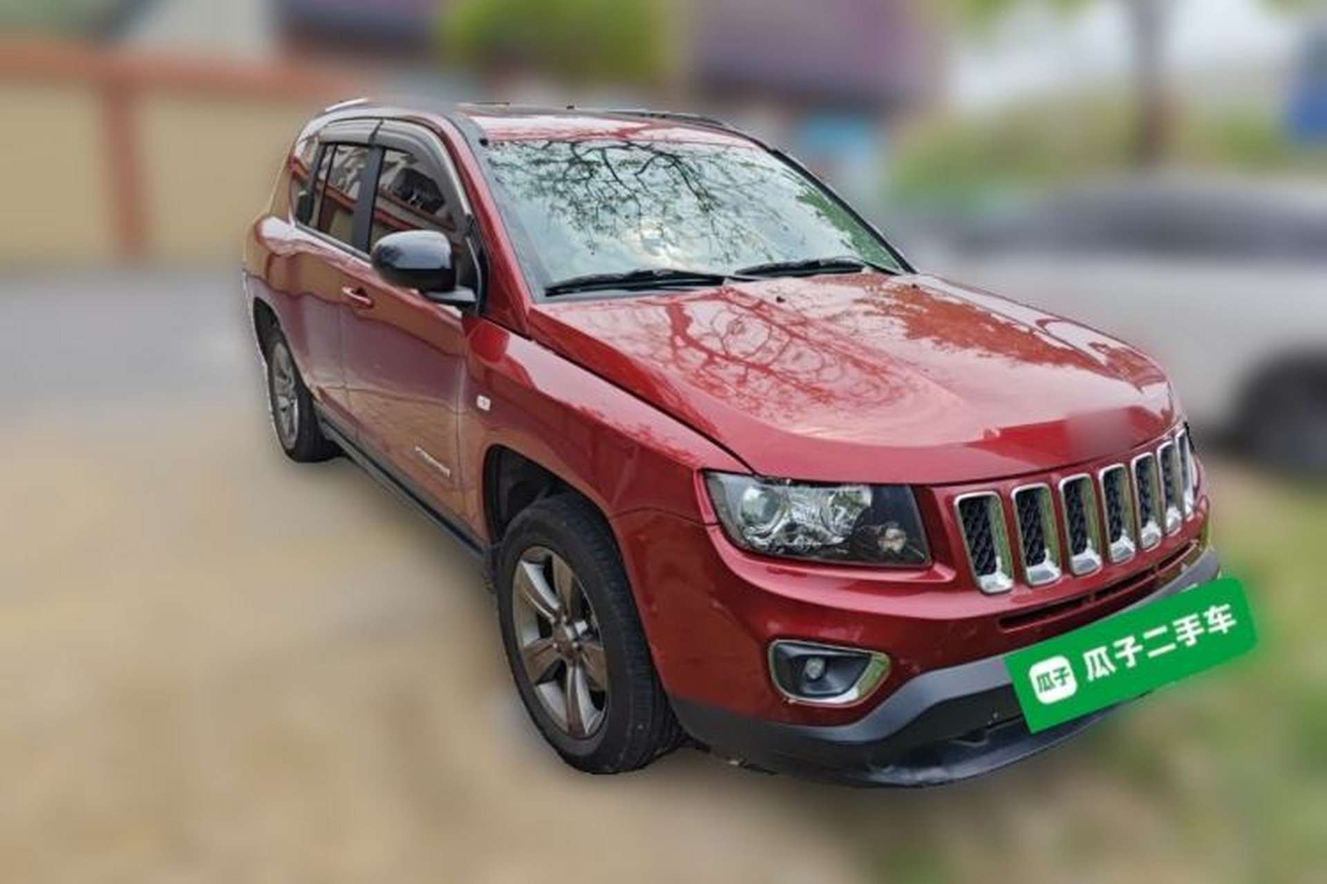 Used Jeep Compass 2014 2.4L four-wheel drive sport version Front Right 45 Deg
