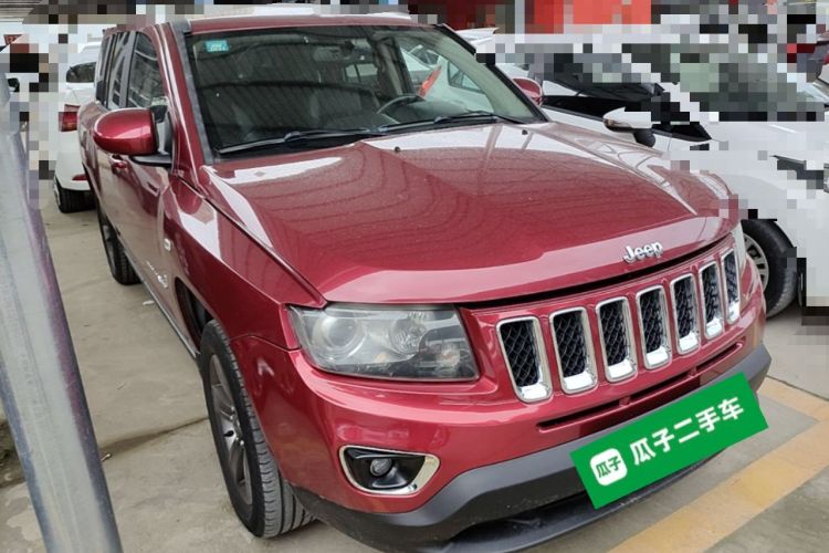 Used Jeep Compass 2014 Revised Version 2.4L Four-Wheel Drive Comfort Edition Front Right 45 Deg