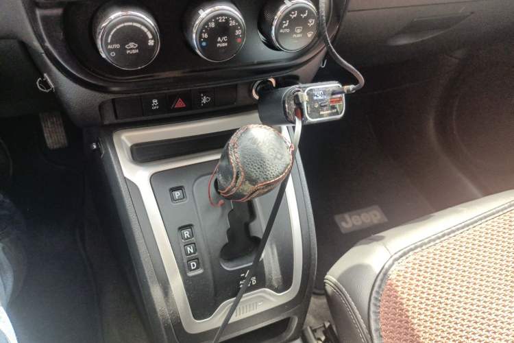 Used Jeep Compass  Gear Lever