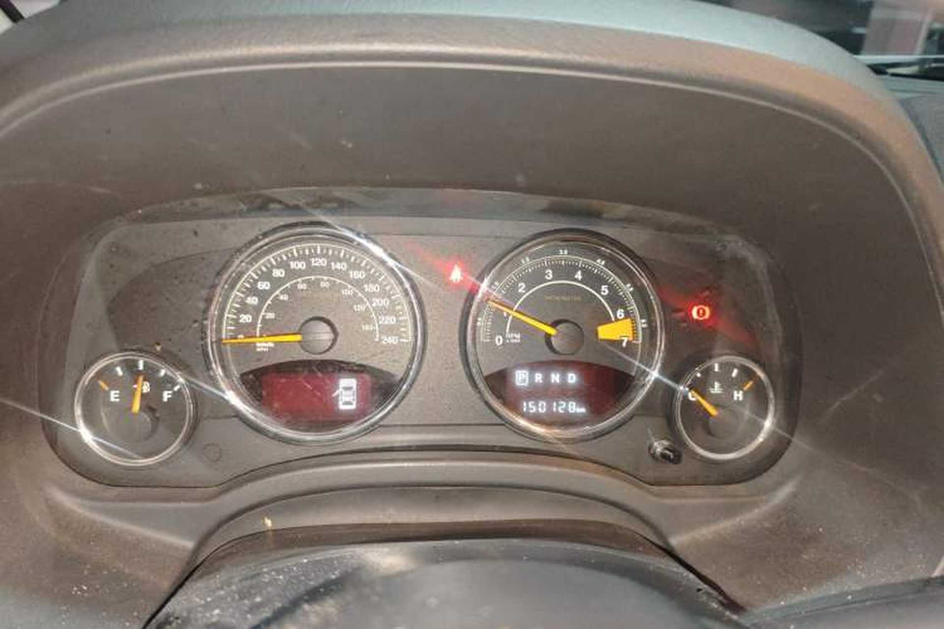 Used Jeep Compass 2014 Revised Version 2.4L Four-Wheel Drive Comfort Edition Instrument Cluster