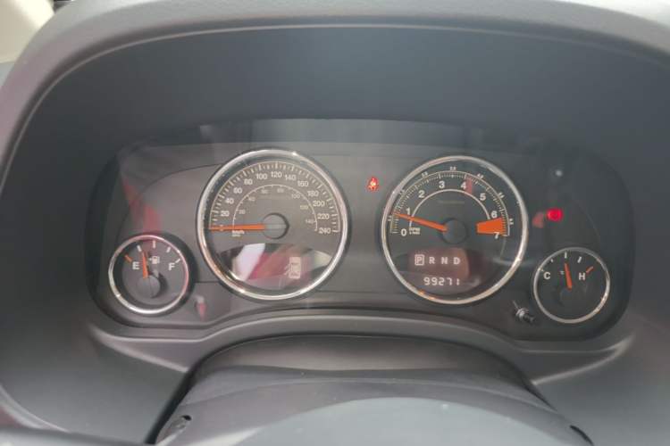Used Jeep Compass 2014 Revised Version 2.4L Four-Wheel Drive Comfort Edition Instrument Cluster
