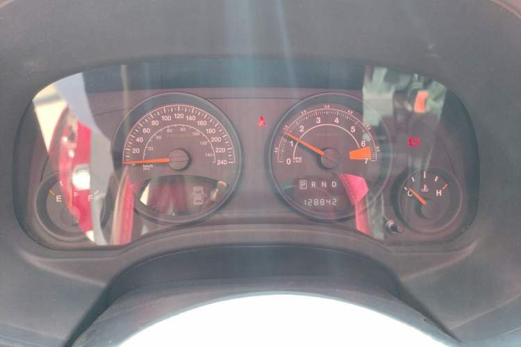 Used Jeep Compass 2014 Revised Version 2.0L Two-Wheel Drive Entry-Level Edition Instrument Cluster