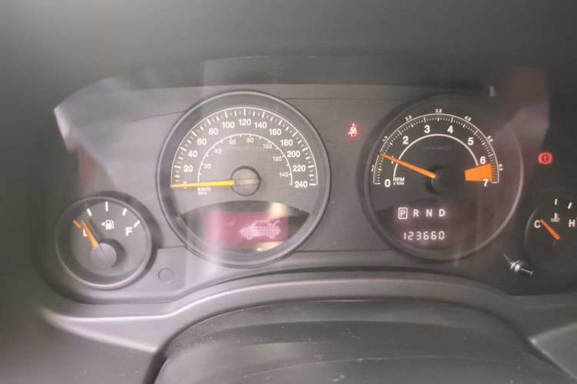 Used Jeep Compass 2014 Revised Version 2.0L Two-Wheel Drive Entry-Level Edition Instrument Cluster