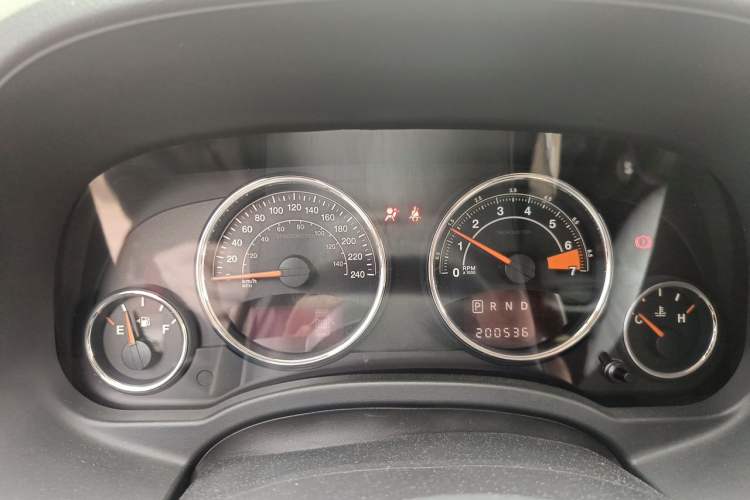 Used Jeep Compass 2014 Revised Version 2.4L Four-Wheel Drive Comfort Edition Instrument Cluster