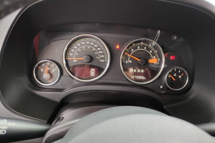 Used Jeep Compass 2014 Revised Version 2.4L Four-Wheel Drive Comfort Edition Instrument Cluster