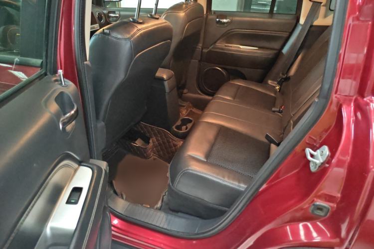 Used Jeep Compass 2014 Revised Version 2.4L Four-Wheel Drive Comfort Edition Interior 1