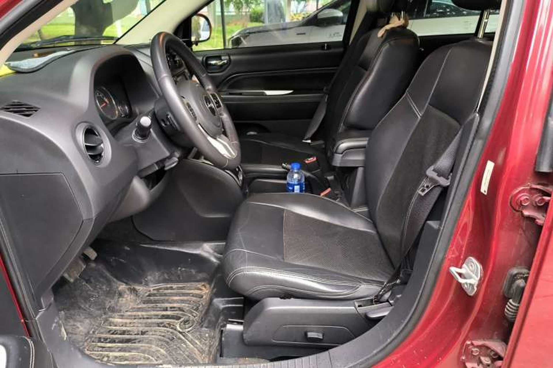 Used Jeep Compass 2014 2.0L two-wheel drive luxury version Left Front Seat