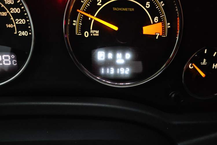 Used Jeep Compass 2014 Revised Version 2.4L Four-Wheel Drive Comfort Edition Odometer Close Up