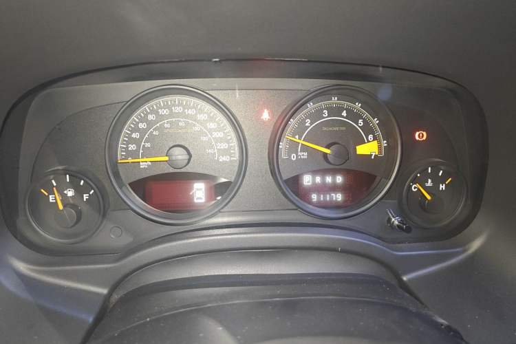 Used Jeep Compass 2014 2.0L two-wheel drive sport version Odometer Close Up