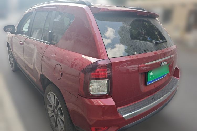 Used Jeep Compass 2014 2.4L four-wheel drive luxury version Rear Left 45 Deg