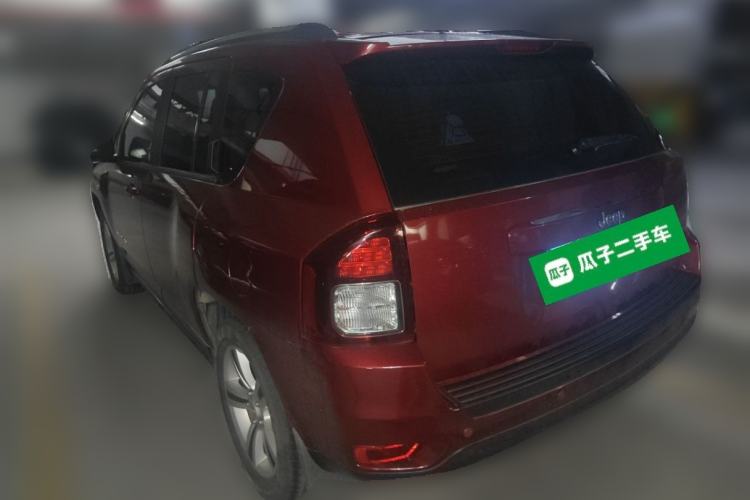 Used Jeep Compass 2014 2.0L two-wheel drive sport version Rear Left 45 Deg
